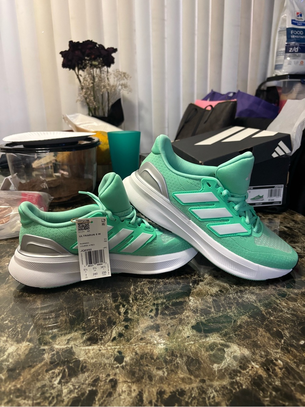 Adidas Women’s Mint Green Athletic Running Shoes with White Accents